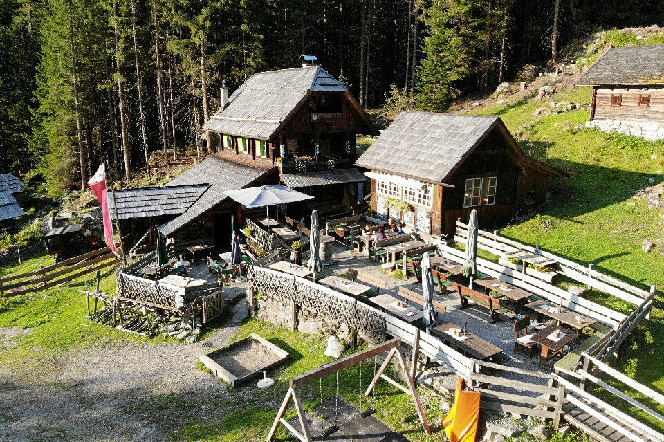 Schwussnerhütte